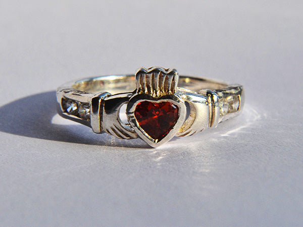 Silver Ladies Birthstone Ring - January